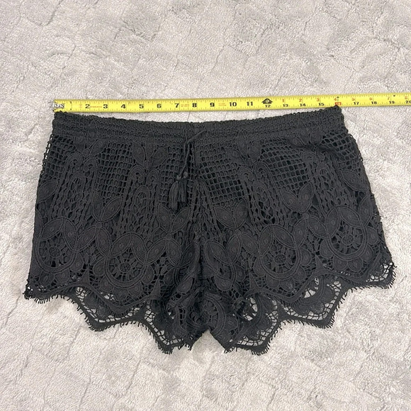 Express Bohemian Crochet Embroidered Tassel Tie Waistband Low Rise Microshorts S - Picture 6 of 7